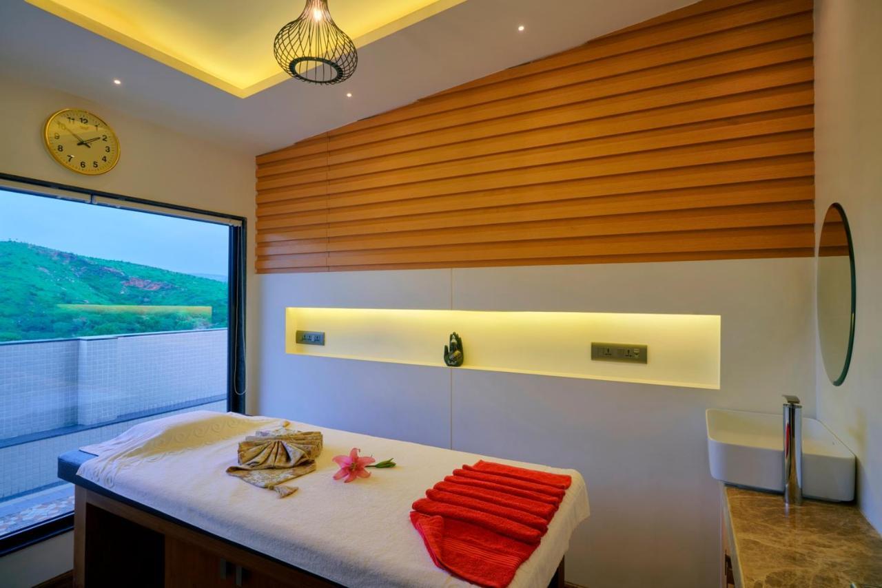 Skk Blu Hotel & Spa Udaipur Exterior photo