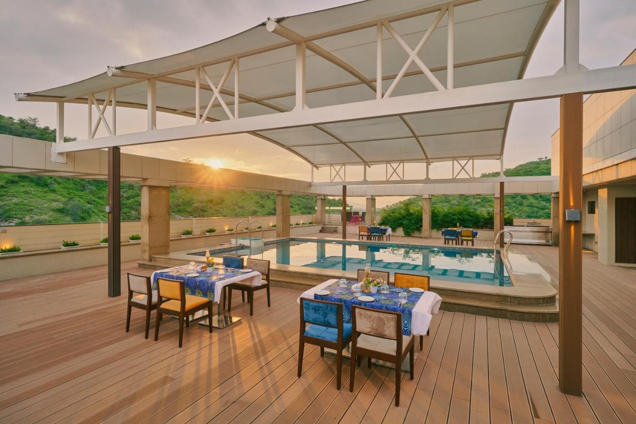 Skk Blu Hotel & Spa Udaipur Exterior photo